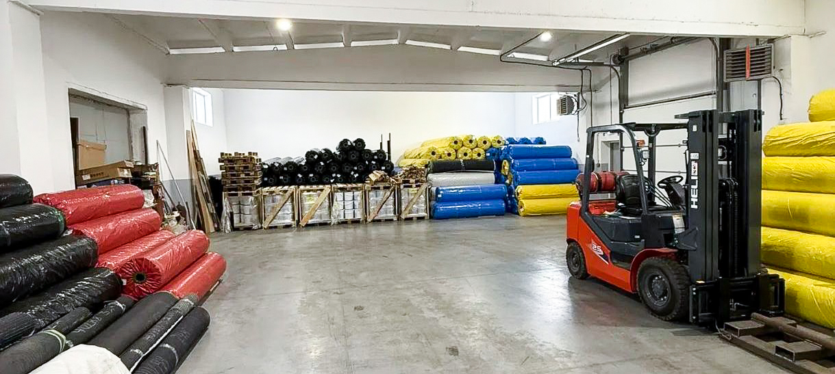 Склад со спортивной травой готов к новому сезону!