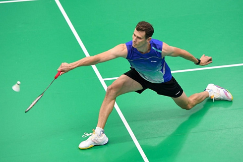 Спортивный линолеум для бадминтона NEOFOLD 50 Cristal Sand