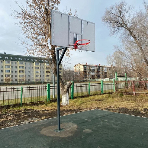 Стойка баскетбольная уличная упрощенная со щитом из оргстекла, кольцом и сеткой SP D 412