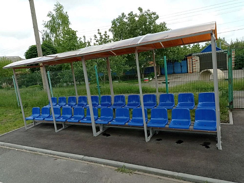 Трибуна на 12 человек с козырьком