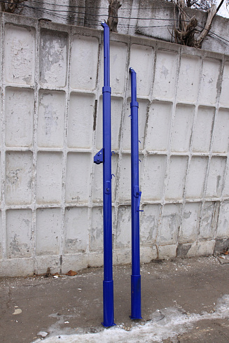 Стойки в/б телескопические со стаканами, крышками и механизмом натяжения сетки (А29)