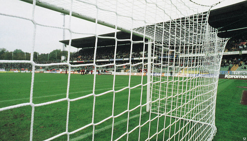 Сетка футбольная профессиональная игровая 7,5х2,5 м  d=4,0 (А539)